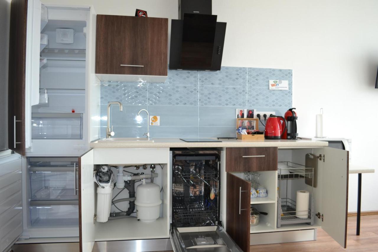 In The Sky Apartment Киев Экстерьер фото